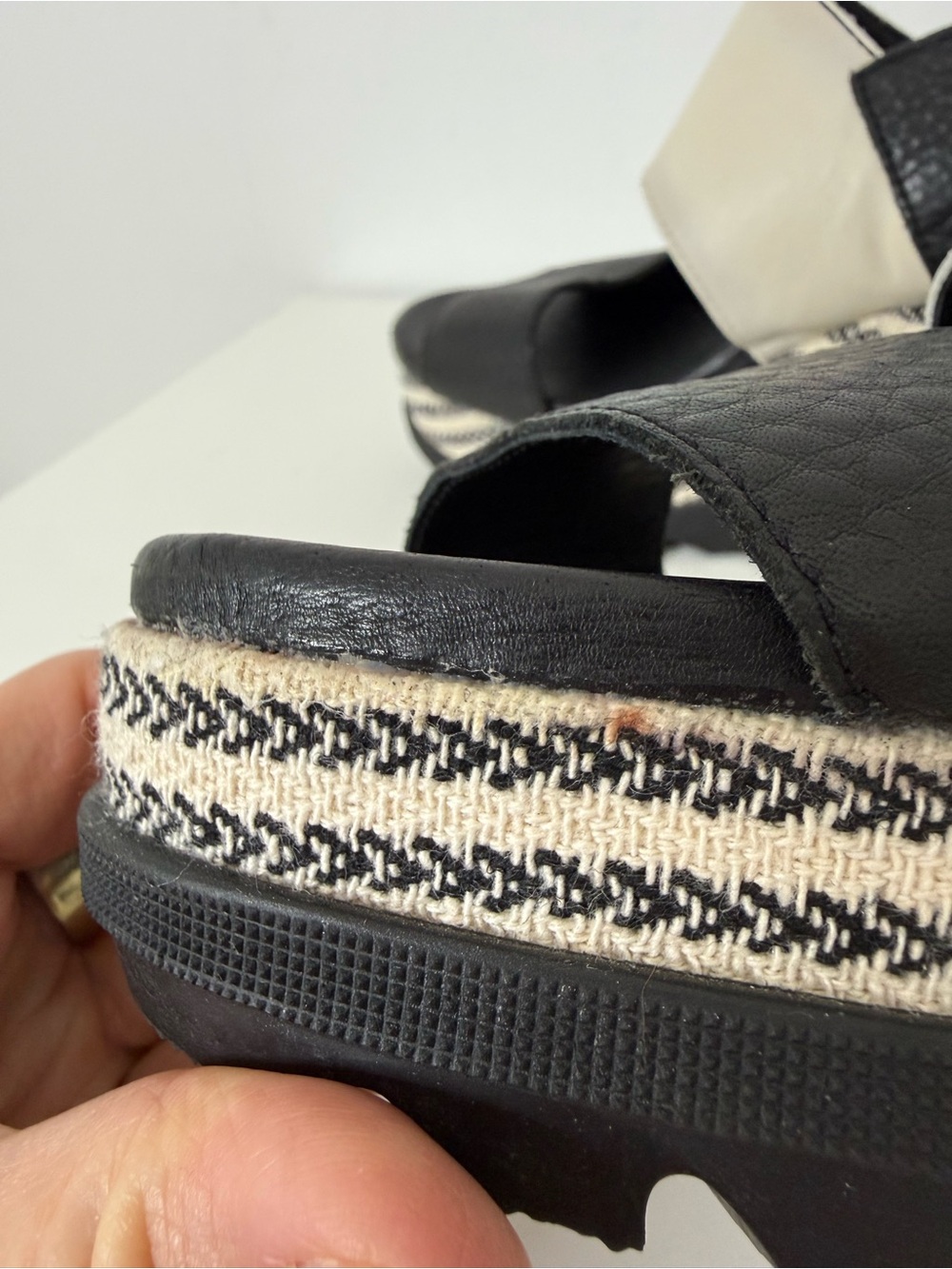 Sorel Joanie II Slingback Platform Wedge Leather Sandals Black Cream Women 7.5 - Picture 9 of 16